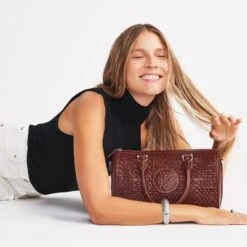 Vereda Satchel 25 Vereda Satchel -Brighton vereda satchel garnet 3